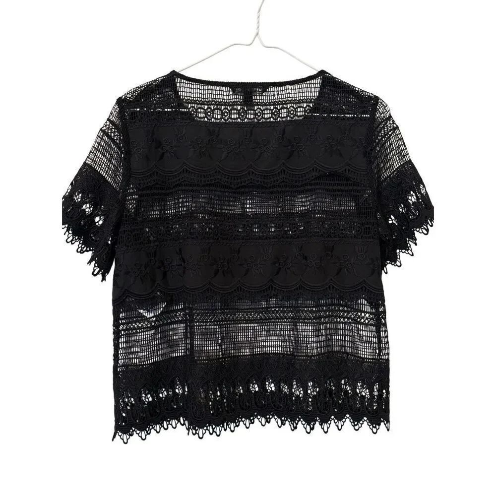 Banana Republic Crochet Lace Short Sleeve See Through Crop Top Black Small